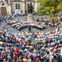 Leipzig: Kirchhof St. Thomas mit Johann-Sebastian-Bach-Denkmal